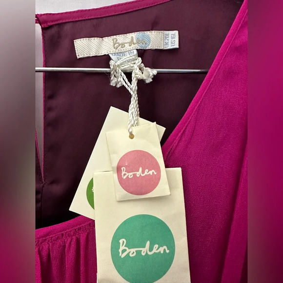 Boden Cocktail Dress Georgette Pleated Beaded Jeweled Magenta Cap Sleeve 16L NWT - Picture 4 of 6